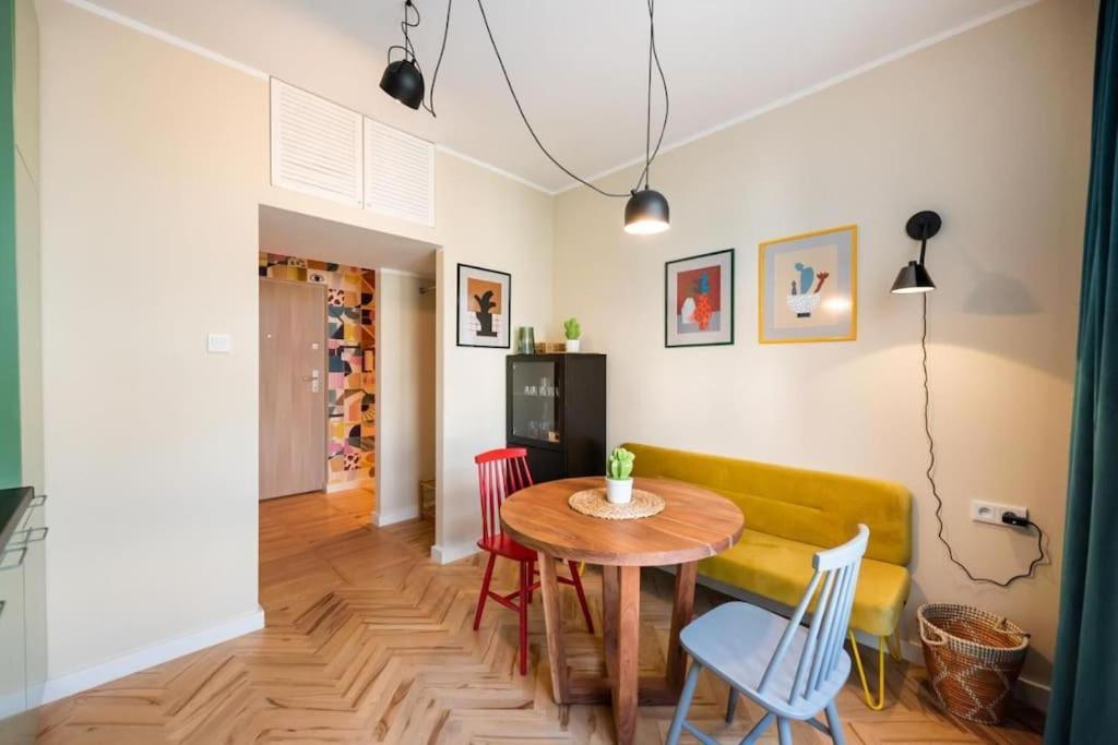Eclectic City Apartment Near Old Town Varsóvia Exterior foto