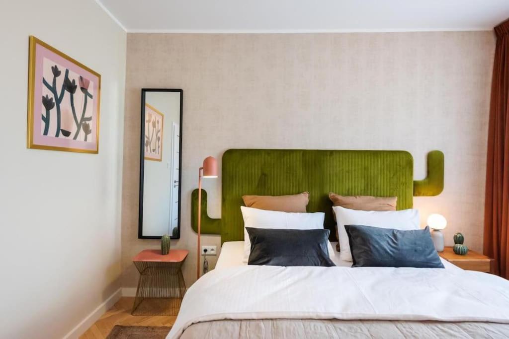 Eclectic City Apartment Near Old Town Varsóvia Exterior foto